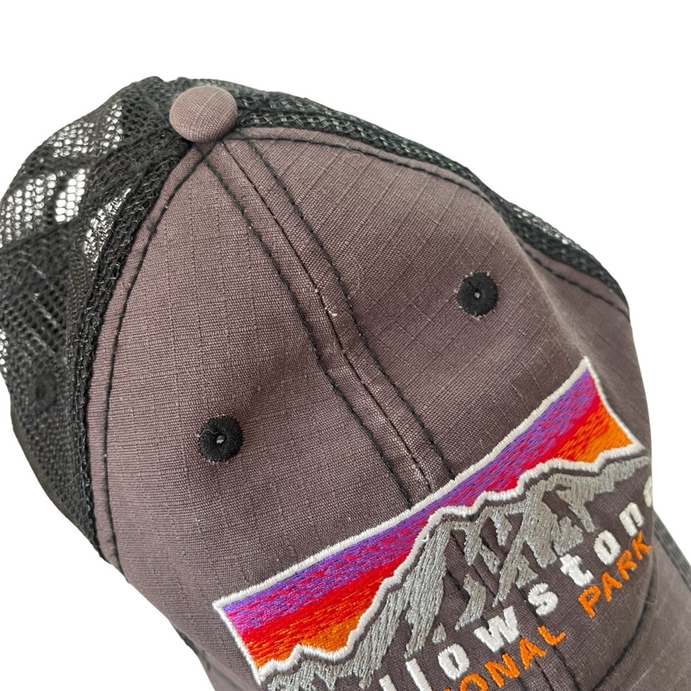 Yellowstone National Park baseball cap mountain graphic mesh snapback gray black - Picture 7 of 12